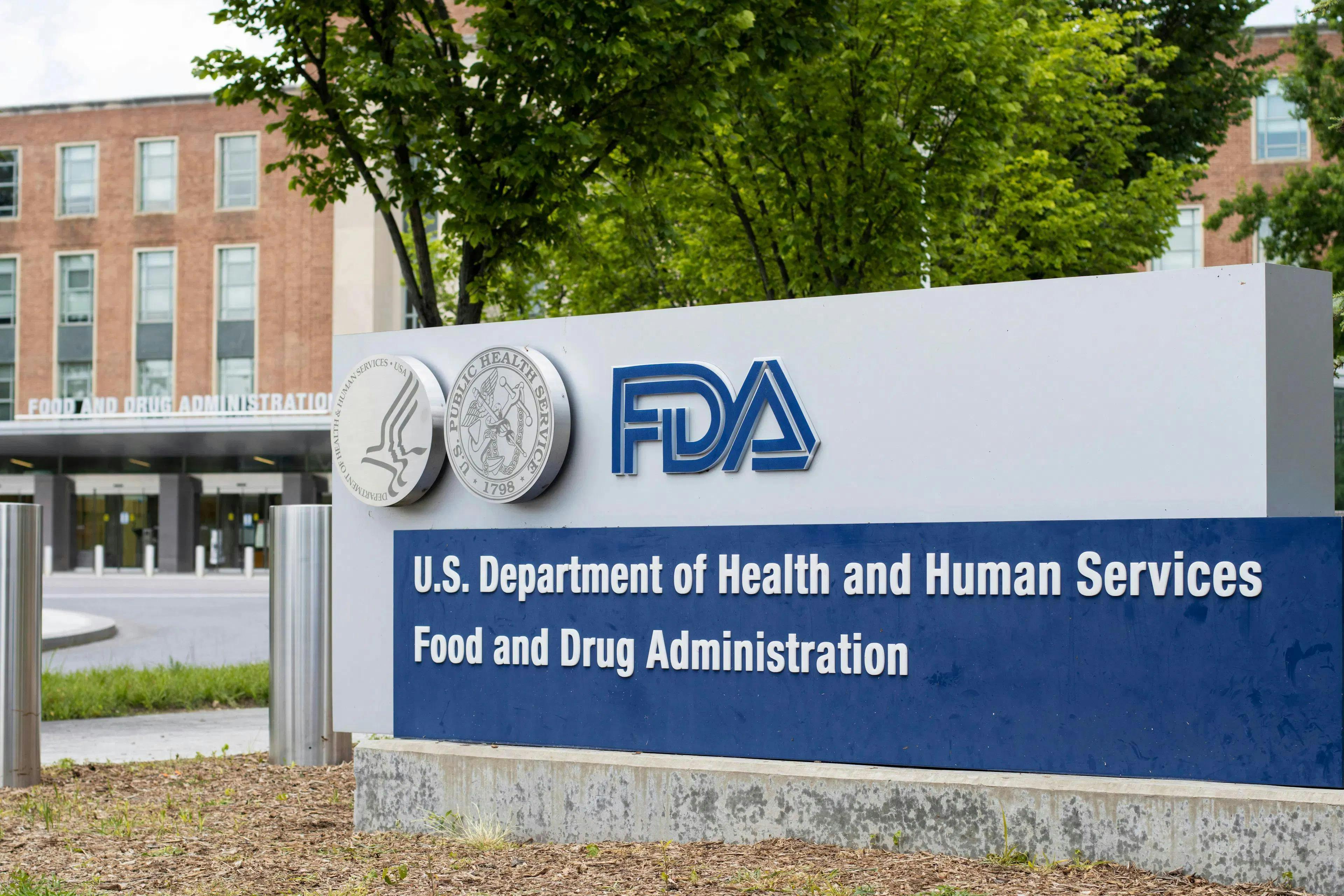 FDA roundup: drug approvals from April 2024 / grandbrothers - stock.adobe.com