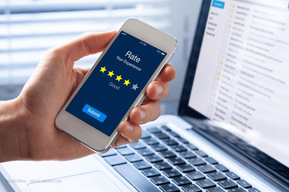 smartphone with online review rating